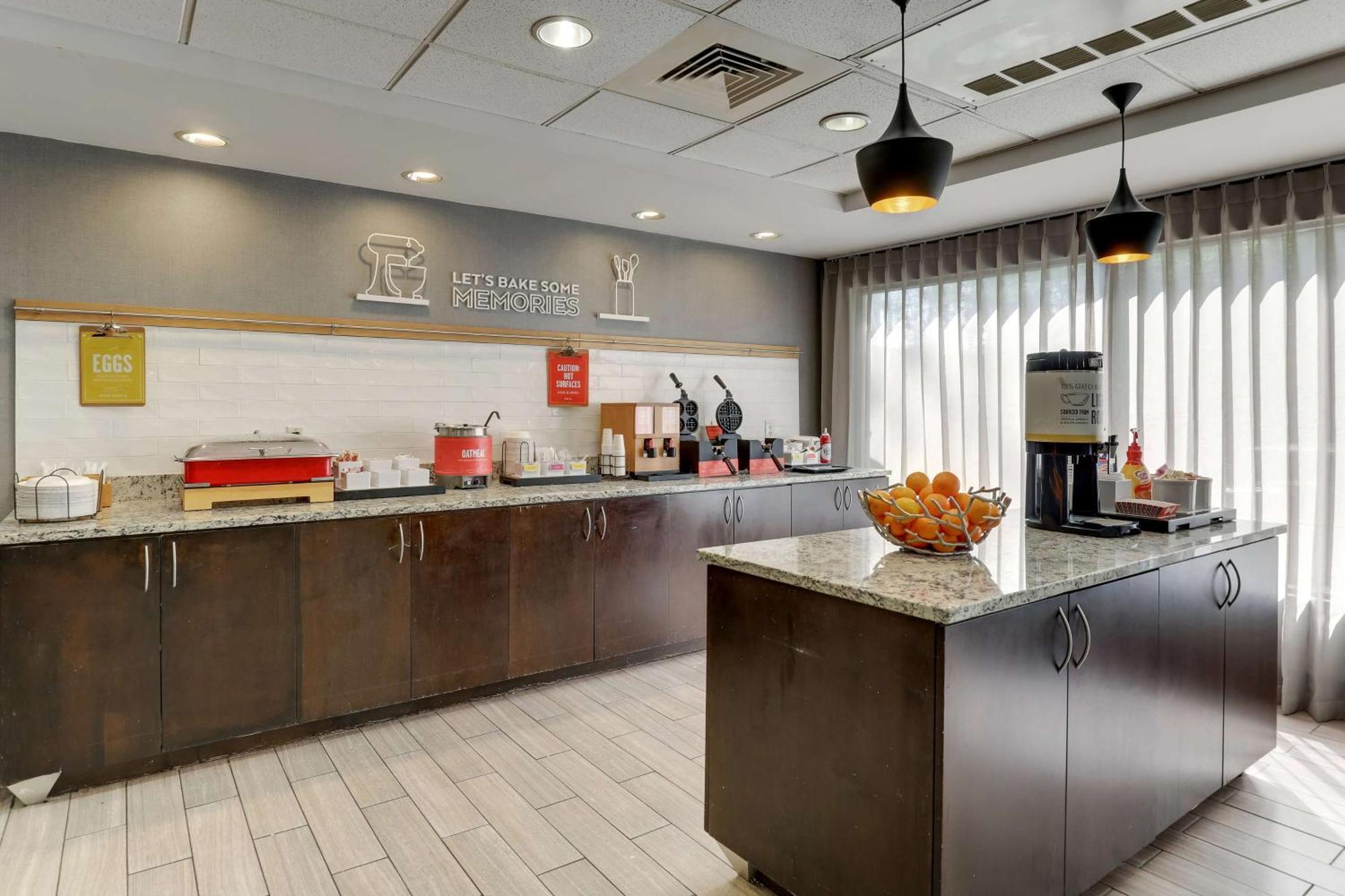 Hampton Inn Cumming Eksteriør billede