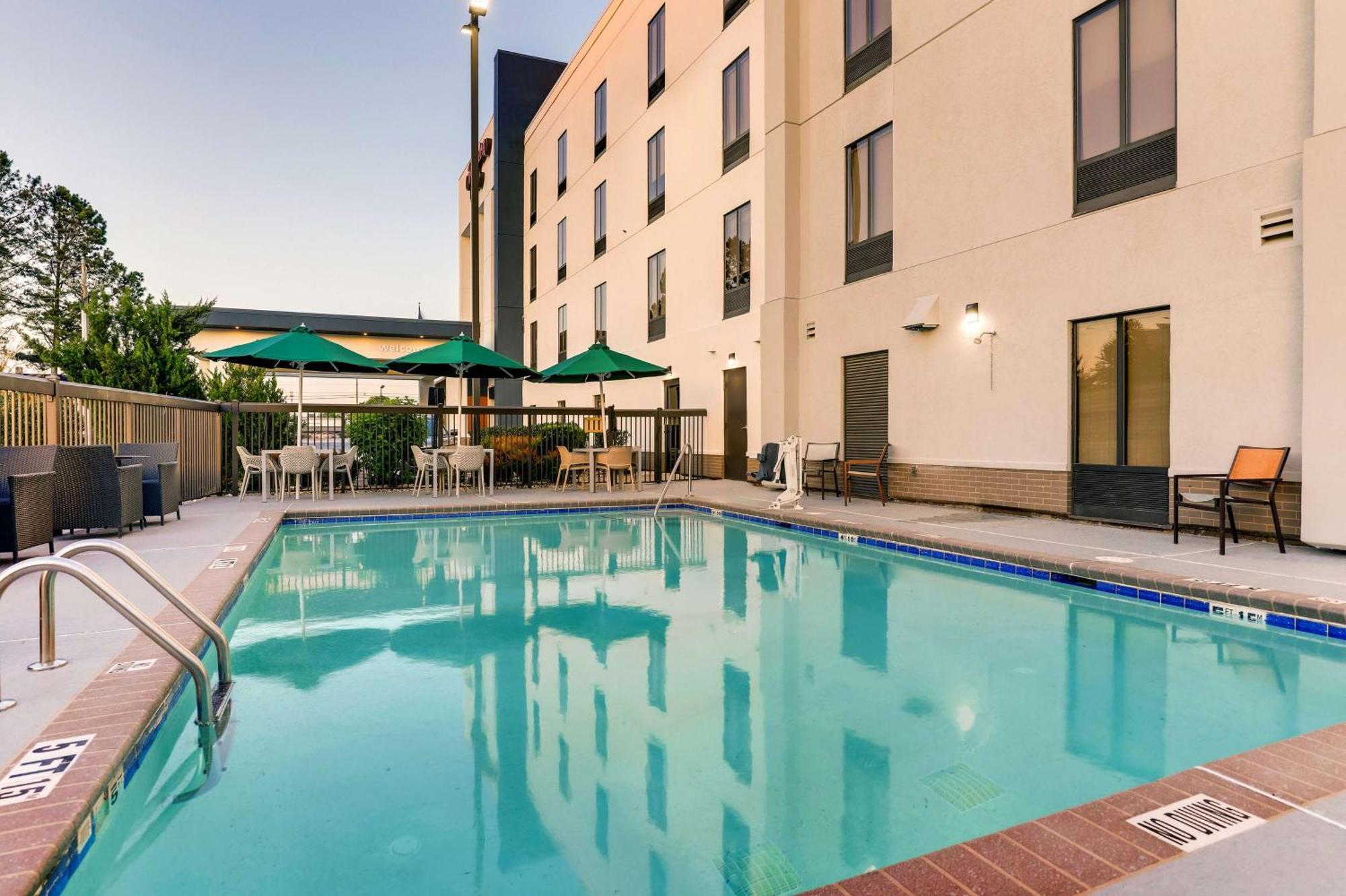 Hampton Inn Cumming Eksteriør billede